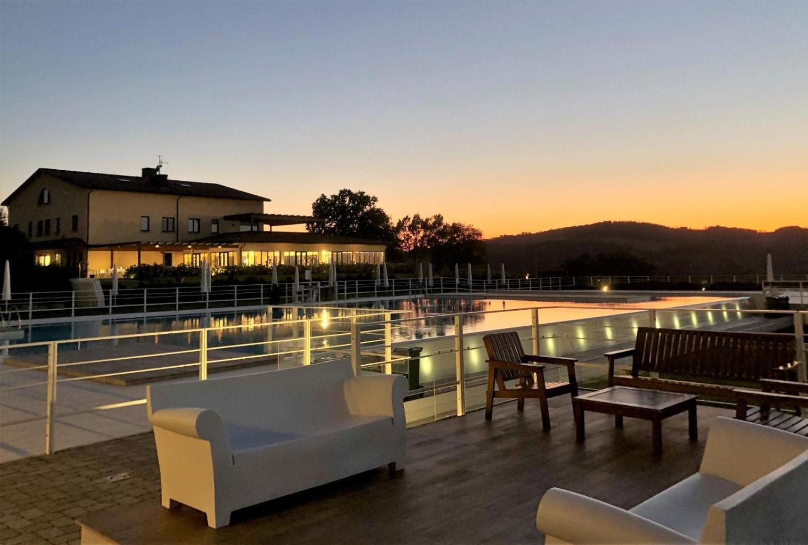 Pianderna Agriwellness Villa Scandiano Buitenkant foto